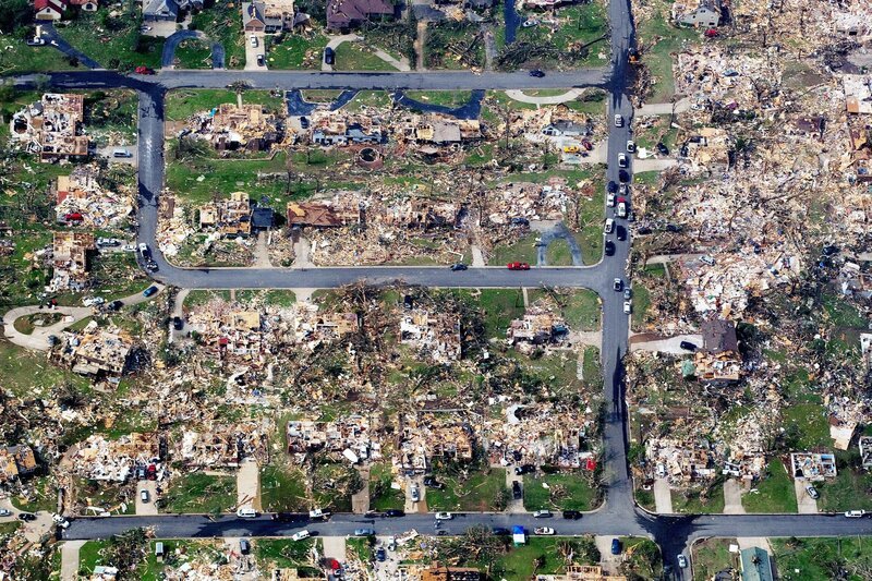 Durch Tornado zerstörte Gemeinde – Bild: TVNOW