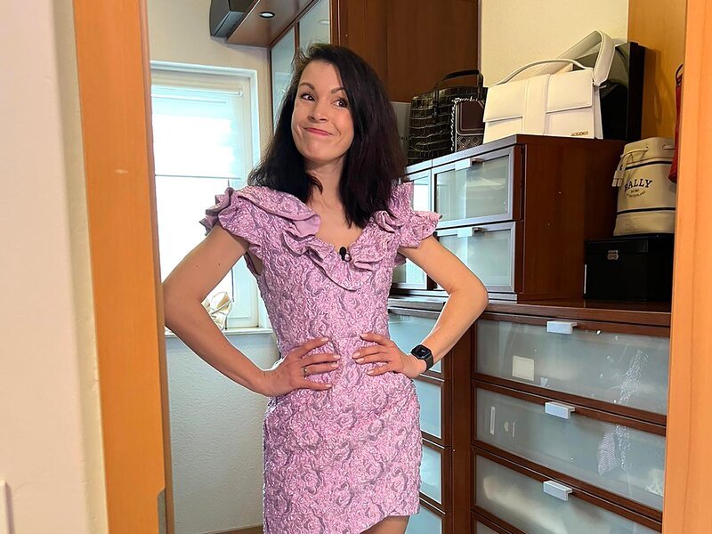 Kandidatin Julia – Bild: RTL / Constantin Ent. Kandidatin Julia – Bild: RTL / Constantin Ent.