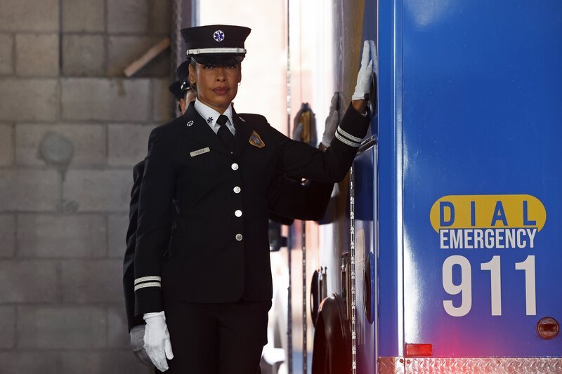 Tommy Vega (Gina Torres) – Bild: Fox Media LLC