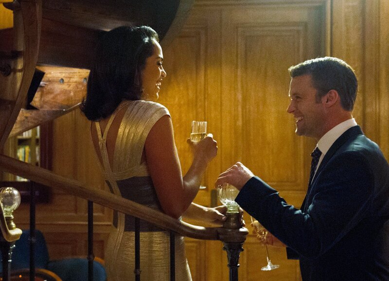Chicago Fire Nicht immer frohe Weihnachten – Merry Christmas, Etc. Staffel 1, Episode 10 Sie kommen sich näher: Jesse Spencer als Matthew Casey (r.) – Bild: SRF zwei