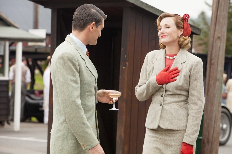 Tom Chambers (Inspector Sullivan), Nancy Carroll (Lady Felicia). – Bild: ORF/​BBC/​Gary Moyes