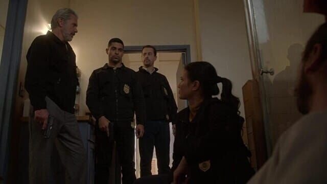 L-R: Alden Parker (Gary Cole), Nick Torres (Wilmer Valderrama), Timothy McGee (Sean Murray), Jessica Knight (Katrina Law) – Bild: TVDB