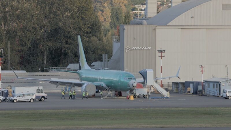 Das Traditionsunternehmen Boeing ist einer der größten Flugzeughersteller der Welt. Seine Ursprünge sowie zwei seiner Werke liegen im Nordwesten der USA. – Bild: ZDF Das Traditionsunternehmen Boeing ist einer der größten Flugzeughersteller der Welt. Seine Ursprünge sowie zwei seiner Werke liegen im Nordwesten der USA. – Bild: ZDF