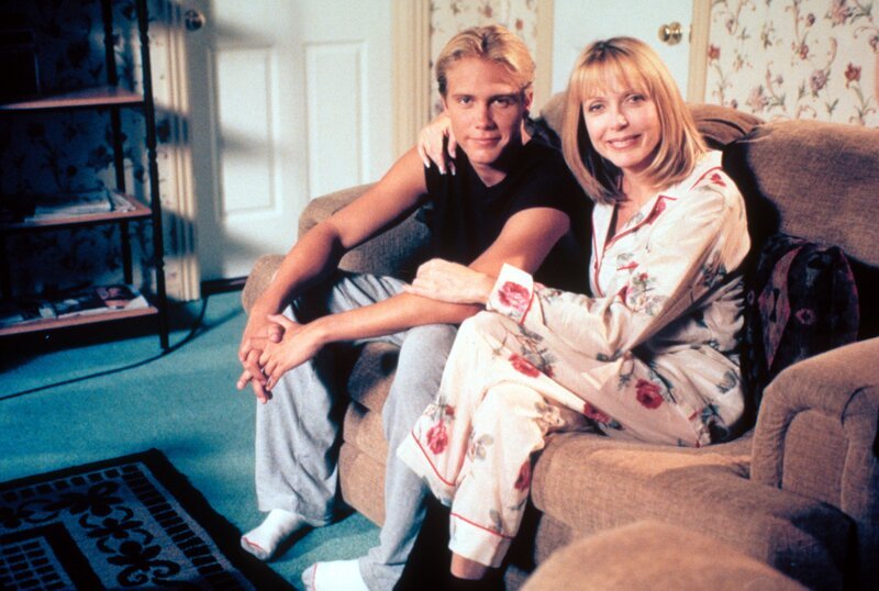 Dr. Jesse Travis (Charlie Schlatter, l.); Gillian (Susan Blakely, r.) – Bild: Sat.1 Gold