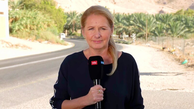 Korrespondenten und Reporter von ntv berichten ausführlich über die aktuelle Lage im Nahen Osten. U.a. berichtet Redaktionsleiterin Nadja Kriewald aus dem Westjordanland, wie es immer wieder zu Angriffen jüdischer Siedler auf Palästinenser kommt. – Bild: RTL