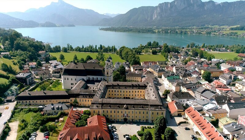 Schloss Mondsee. – Bild: BR/​RanFilm