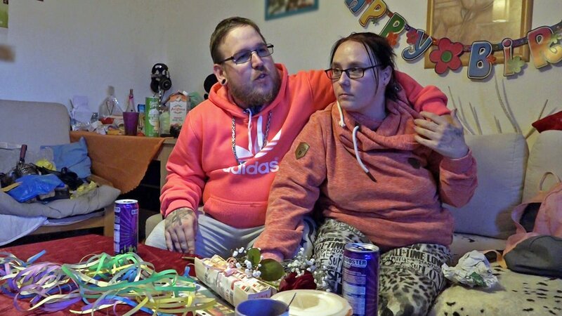 Bei Janett und Maik werden alte Wunden aufgerissen. – Bild: RTLZWEI