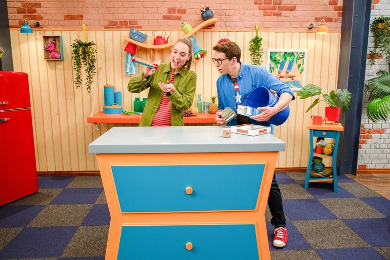Melly und Christoph. – Bild: ORF/​Tower10/​Kids TV/​Andreas Hagemann