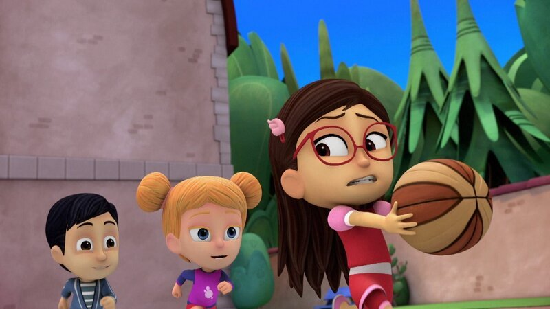 On right: Amaya – Bild: Disney Channel