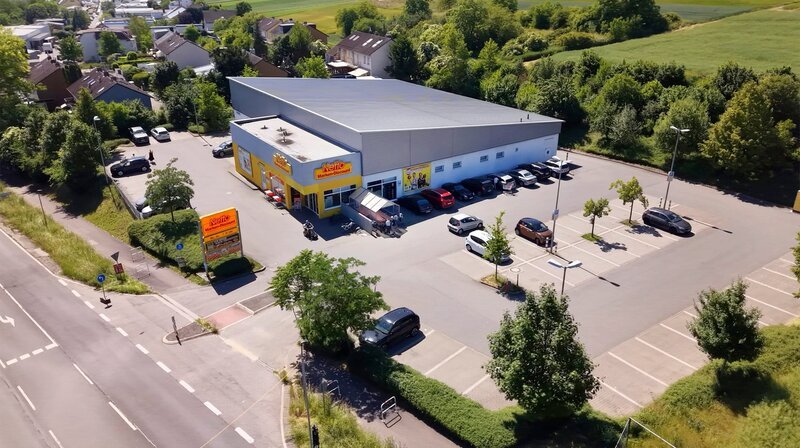 „Der Marken-Discount“ – die Handelskette Netto trägt ein großes Versprechen im Namen. Gibt es hier wirklich viele Markenartikel zum kleinen Preis? Gecheckt werden Preise und Angebot sowie die Qualität der „Netto“-Eigenmarken – von Orangenlimo bis Glasreiniger. – Bild: SWR