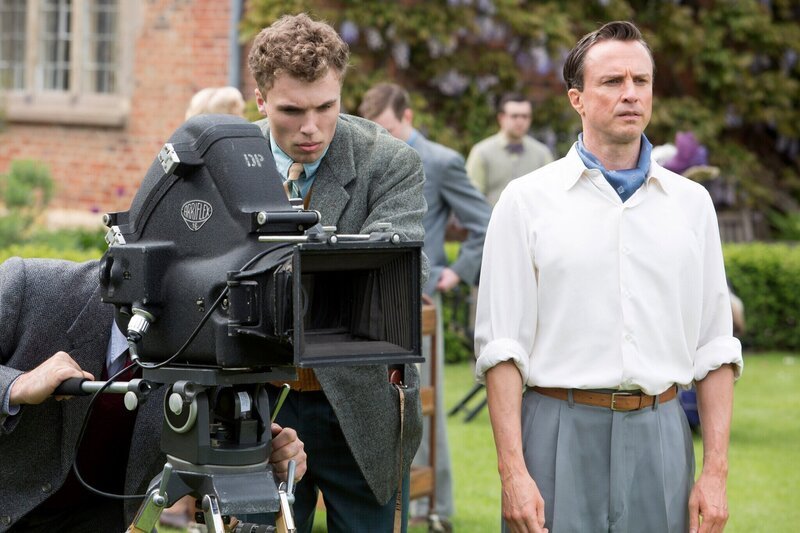 Rex Bishop (Jonathan Firth). – Bild: ORF/​BBC/​Gary Moyes