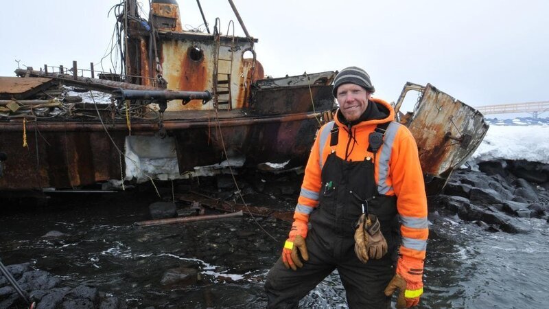 World’s Toughest Fixes returns for a second season, taking viewers inside some of the most daunting real-world construction and repair jobs imaginable. Each one-hour episode follows professional rigger Sean Riley as he goes behind the scenes with some of the world’s top mechanics and engineers. – Bild: NGC Europe Limited, All Rights Reserved