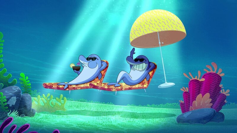Die Delfine zeigen, wie entspannt es unter Wasser sein kann. Was ist dagegen schon ein Kreuzfahrtschiff?  +++ – Bild: Unter dem Meer /​ © Xilam Animation