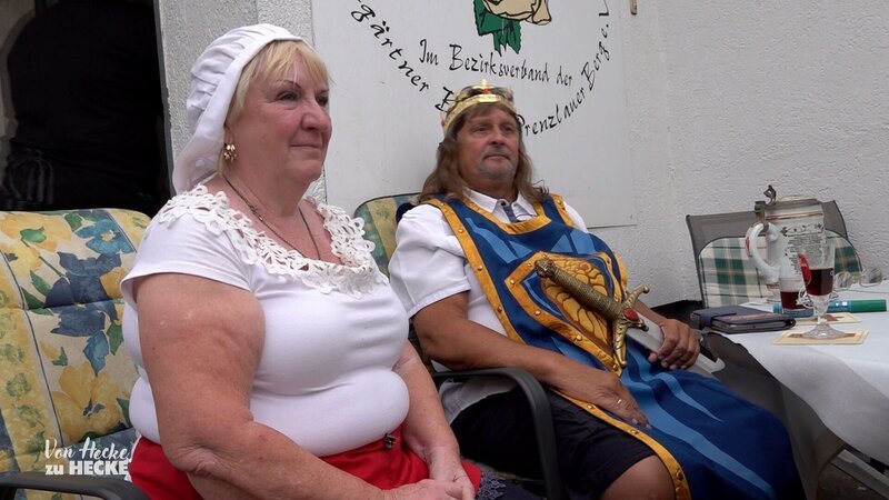 Bei Marion und Holger steht das letzte Ritterfest bevor. – Bild: RTL Zwei