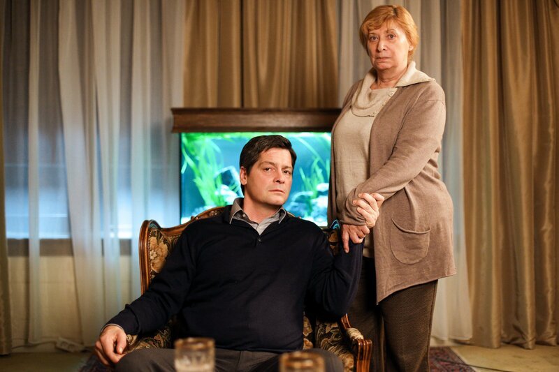 Fritz Karl (Gerald Pliem), Inge Maux (Brigitte Pliem). – Bild: ORF