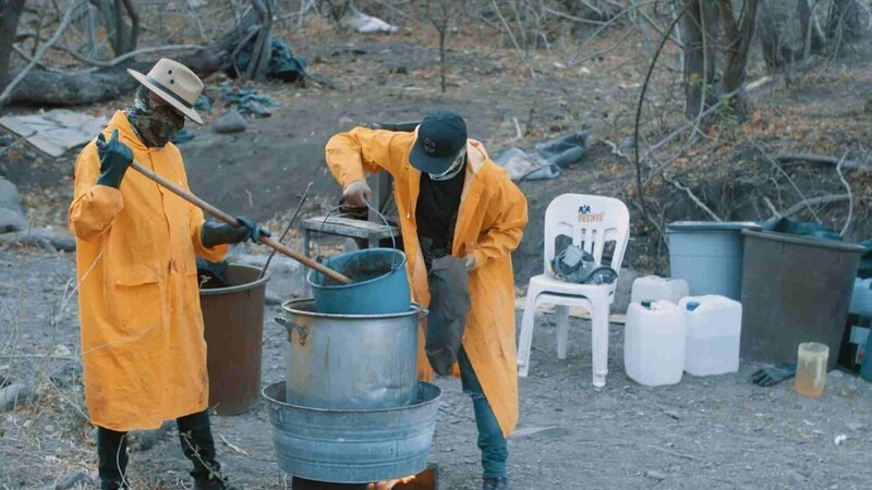 Die Opioid-Epidemie in den USA rief auch die mexikanischen Drogenkartelle auf den Plan. Sie schmuggeln große Mengen Fentanyl über die Grenze. – Bild: ZDF