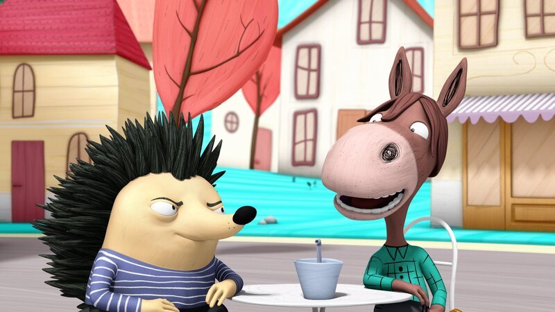 Als Freunde vereint, ziehen Piet und Bosse über die anderen Dorfbewohner her. – Bild: NDR/​Autour de Minuit Productions/​France Télédvisions/​Borderline Films