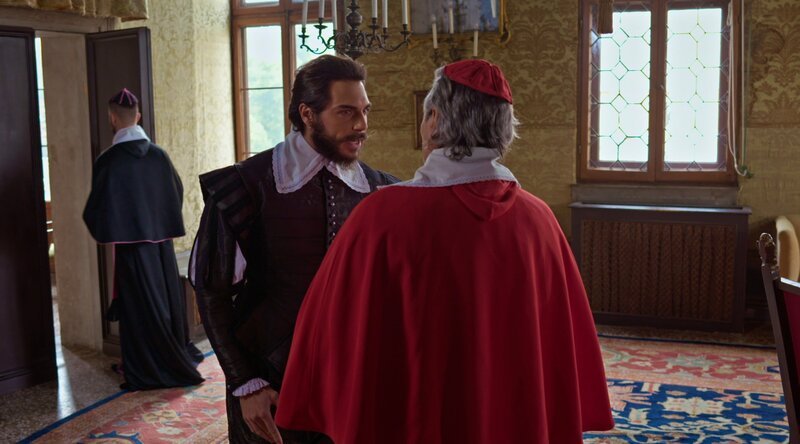 Galileo Galilei (Gaetano Tizzano, l.) beschwert sich bei seinem Freund Kardinal Barberini (Luciano Romer, r.) über die Anfeindungen der Dominikaner. – Bild: ZDF und Thomas Bresinsky. Galileo Galilei (Gaetano Tizzano, l.) beschwert sich bei seinem Freund Kardinal Barberini (Luciano Romer, r.) über die Anfeindungen der Dominikaner. – Bild: ZDF und Thomas Bresinsky.