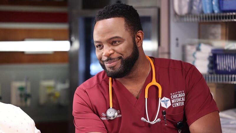 Dr. Dylan Scott (Guy Lockard) – Bild: RTL