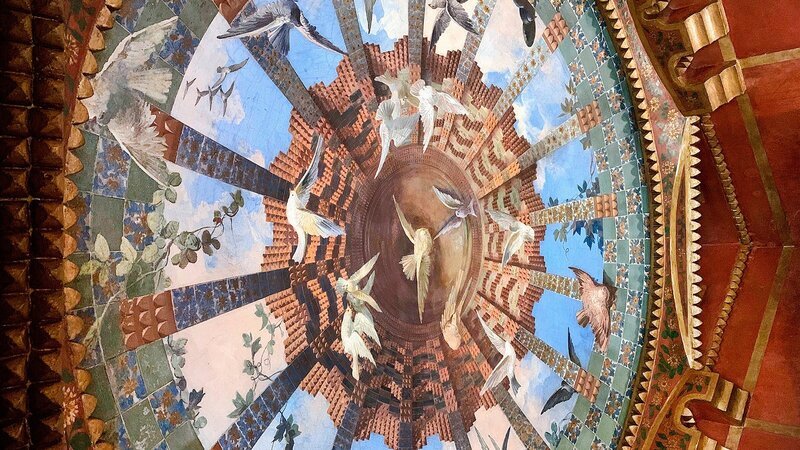 Deckenmalerei in Gaudis erstem Haus, der Casa Vicens. – Bild: 3sat