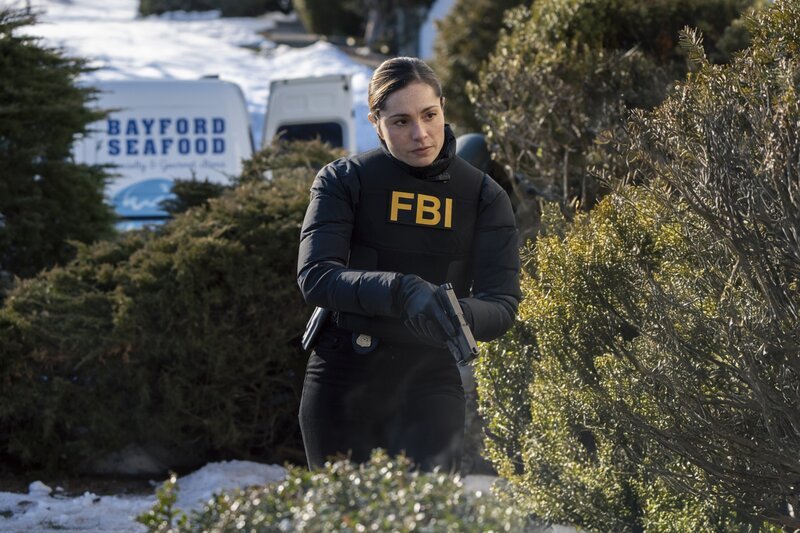 Pictured: Juliana Aidén Martinez as Eva Ramos. – Bild: Bennett Raglin/CBS Pictured: Juliana Aidén Martinez as Eva Ramos. – Bild: Bennett Raglin/CBS
