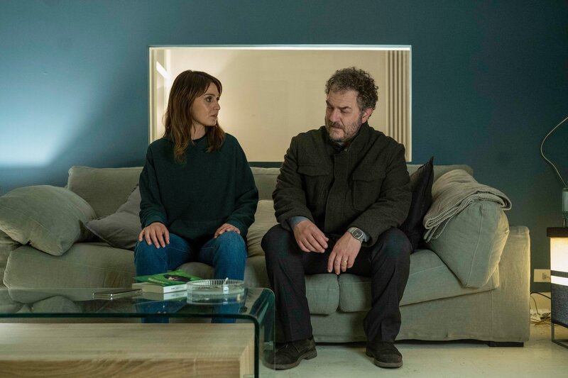 Paola Cortellesi (Petra Delicato), Andrea Pennacchi (Antonio Monte). – Bild: ORF/​Beta Film/​LUISA CARCAVALE