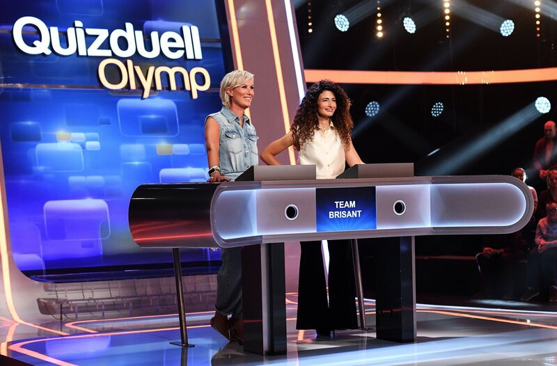 Die Kandidatinnen des Teams „Brisant“: Camilla Senjo (l.) und Marwa Eldessouky (r.). – Bild: ARD/​Uwe Ernst