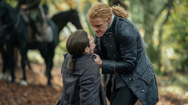 Ausser sich vor Eifersucht: David Berry als Lord John Grey und Sam Heughan als Jamie Fraser – Bild: SRF/​Sony Pictures Television Inc.