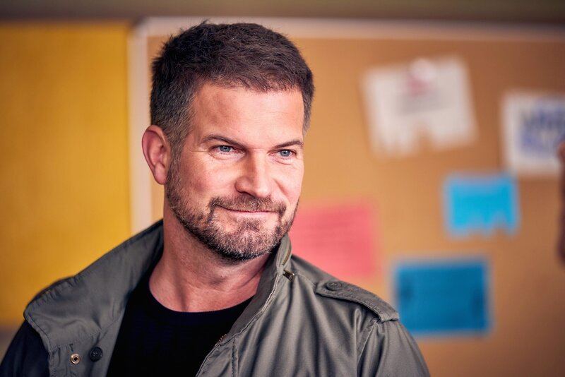 David (Simon Böer) – Bild: RTL /​ Frank Dicks