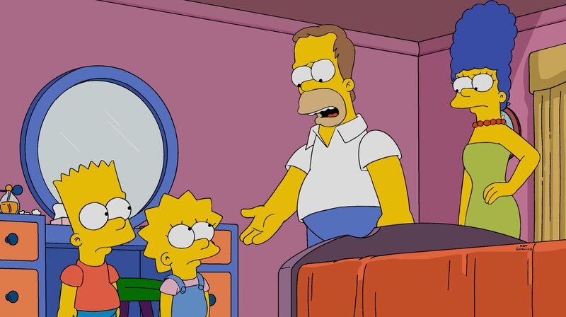 Dank der frisch von Moe entwickelten Fotos erinnern sich Homer (2.v.r.) und Marge (r.) daran, wie stark ihre Kinder Bart (l.) und Lisa (2.v.l.) sich doch früher gestritten haben. – Bild: Fox and its related entities