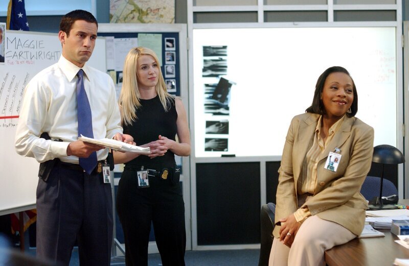 V.l.: Danny Taylor (Enrique Murciano), Samantha Spade (Poppy Montgomery), Vivian Johnson (Marianne Jean-Baptiste). – Bild: RTL