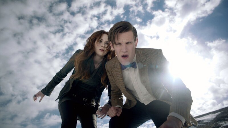 Amy Pond (Karen Gillan) und der Doctor (Matt Smith) – Bild: Fox International Channels Germany GmbH