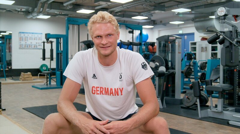 Oliver Zeidler, Ruderweltmeister im Einer erzählt, was er für seinen Energiehaushalt tut. – Bild: HR