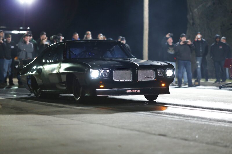 Big Chief takes off at the start of his second race against Ryan – Bild: Discovery Communications, LLC