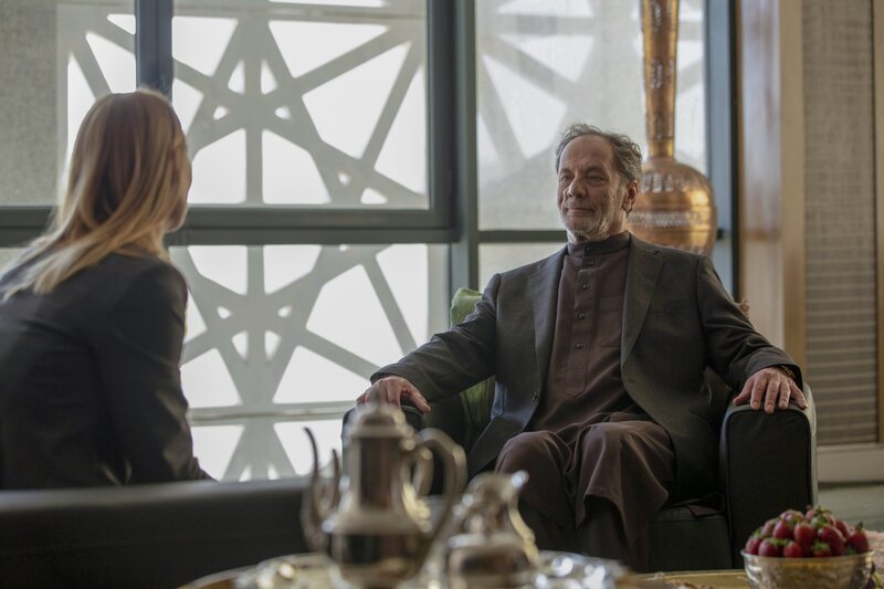 Carrie Mathison (Claire Danes, l.); Abdul Qadir G’ulom (Mohammad Bakri, r.) – Bild: Showtime Networks, Inc., a CBS Company