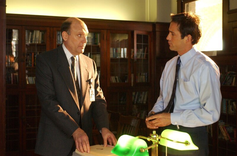 Martin Fitzgerald (Eric Close, r.) – Bild: RTL /​ © Warner Bros
