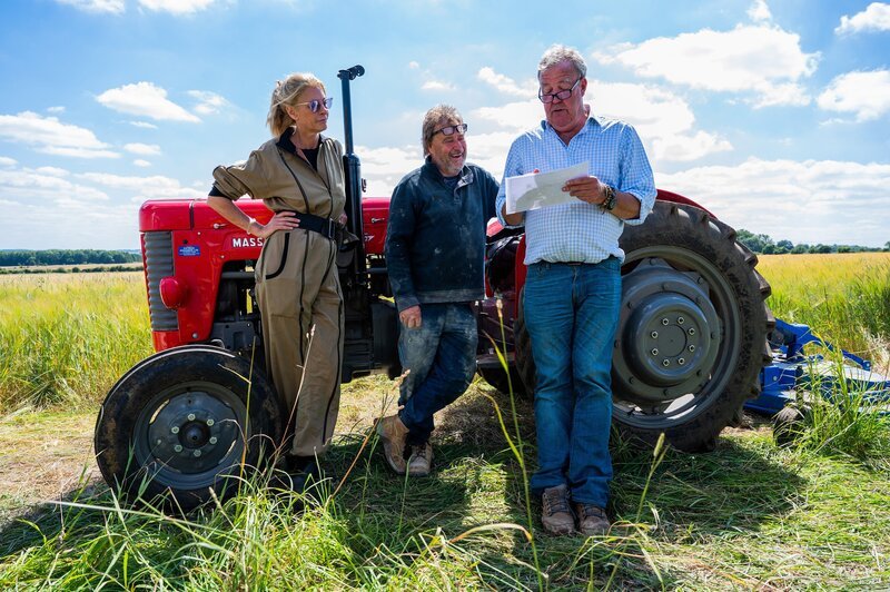 Lisa Hogan (l.) und Jeremy Clarkson (r.) – Bild: RTL