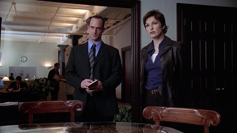 Detective Stabler (Christopher Meloni) und Detective Benson (Mariska Hargitay) – Bild: Die Verwendung des Materials der Mediengruppe RTL ist nur zur redaktionellen Berichterstattung im Zusammenhang mit der Sendung u