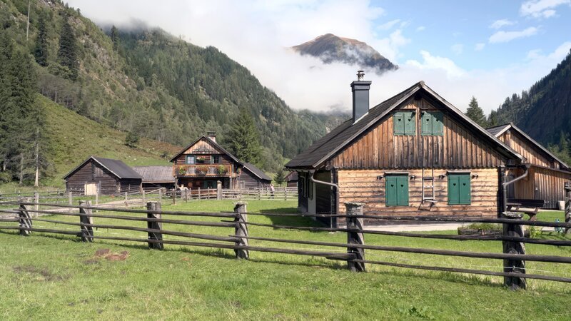 Zauneralm. – Bild: ORF/Manfred Fuchs Zauneralm. – Bild: ORF/Manfred Fuchs