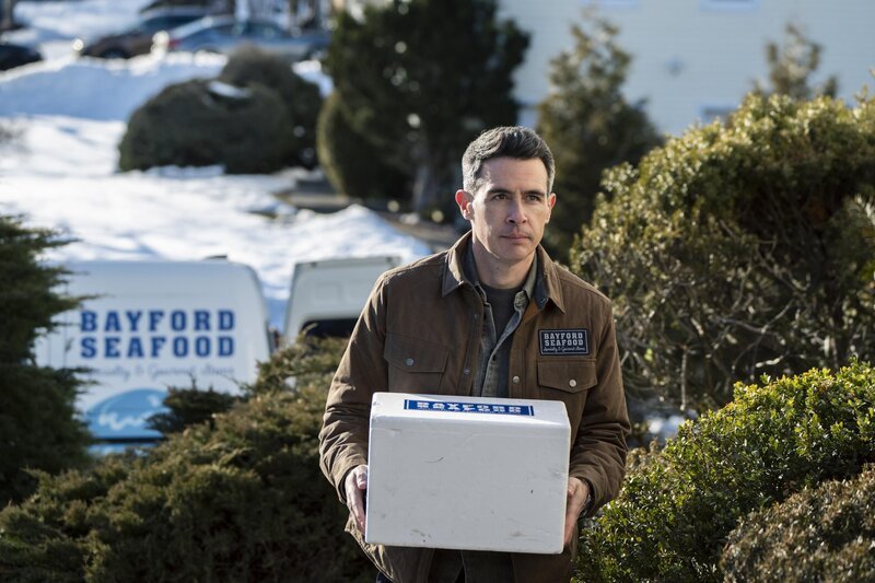 Pictured: John Boyd as Special Agent Stuart Scola. – Bild: Bennett Raglin /​ CBS Broadcasting, Inc. All Rights Reserved.