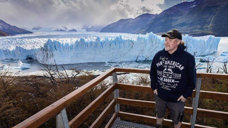 Joey Kelly reist mit seiner Familie und ohne einen Cent in der Tasche von Nord- nach Südamerika. – Bild: RTLZWEI /​ BENITO BARAJAS
