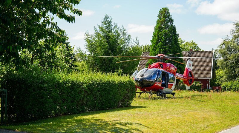 Der DRF Rettungshubschrauber. – Bild: NDR /​ Thomas Eichler
