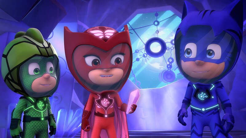 L-R: Gekko (voiced by Kyle Breitkopf), Owlette (voiced by Addison Holley), Catboy (voiced by Jacob Ewaniuk) – Bild: Disney Channel (DE)