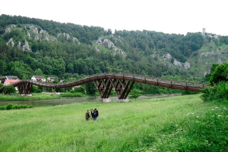 Die längste Holzbrücke der Welt in Essing. – Bild: BR/​Erich Reißig