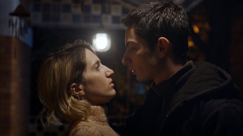 Charlie (Aloïse Sauvage) und Lux (Théo Fernandez) – Bild: WDR/​SILEX FILMS – PICTANOVO