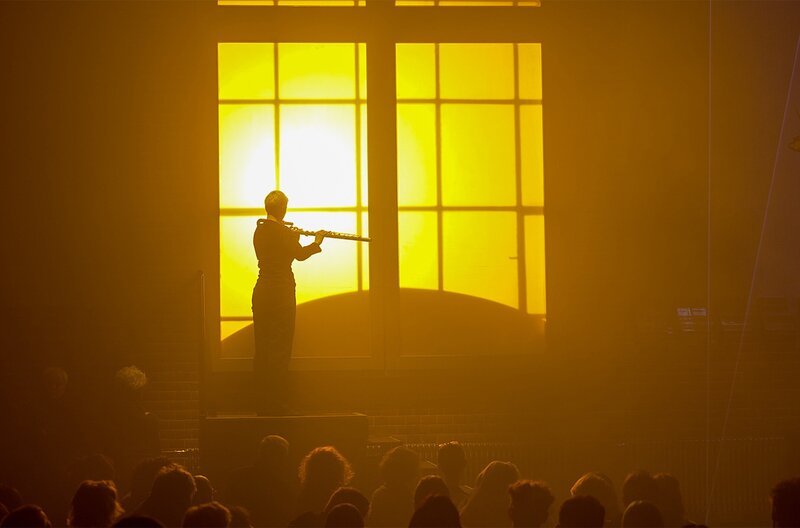 Bevor Maria Kolesnikowa zur Symbolfigur der belarussischen Opposition wurde, war sie professionelle Musikerin. – Bild: Kobalt Productions /​ Kobalt Productions