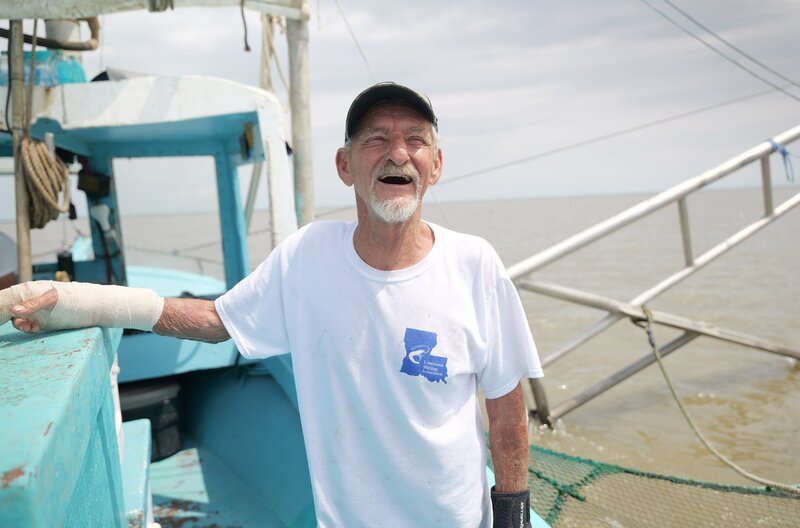 Garnelen-Fischer in Louisiana: Die Garnelen-Fischerei in Louisiana steht durch billige Importen aus dem Ausland und aufgrund der hohen Dieselpreise unter Druck. – Bild: Christian Schidlowski /​ Christian Schidlowski