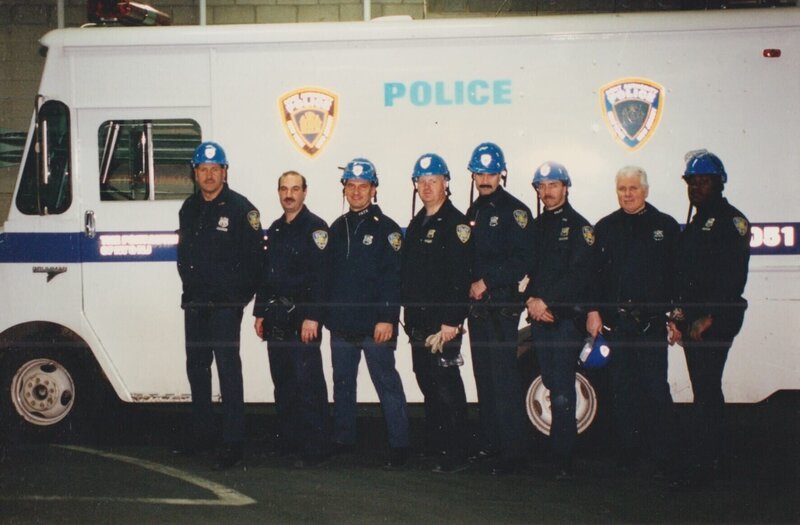 An archive image of John McLoughlin and his colleagues. McLoughlin was a Port Authority Police Sergeant who was buried in rubble of the World Trade Center on 9/​11 and survived. (Photo courtesy John McLoughlin) – Bild: Photo courtesy John McLoughlin /​ Photo courtesy John McLoughlin