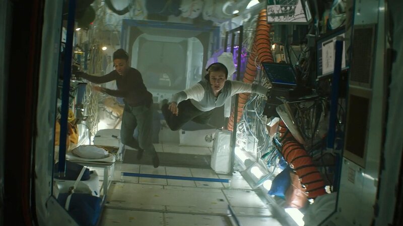 When a world war event occurs on Earth, America and Russia, both nations secretly contact their astronauts aboard the ISS and give them instructions to take control of the station by any means necessary. – Bild: 2024 Universal Studios. All Rights Reserved.