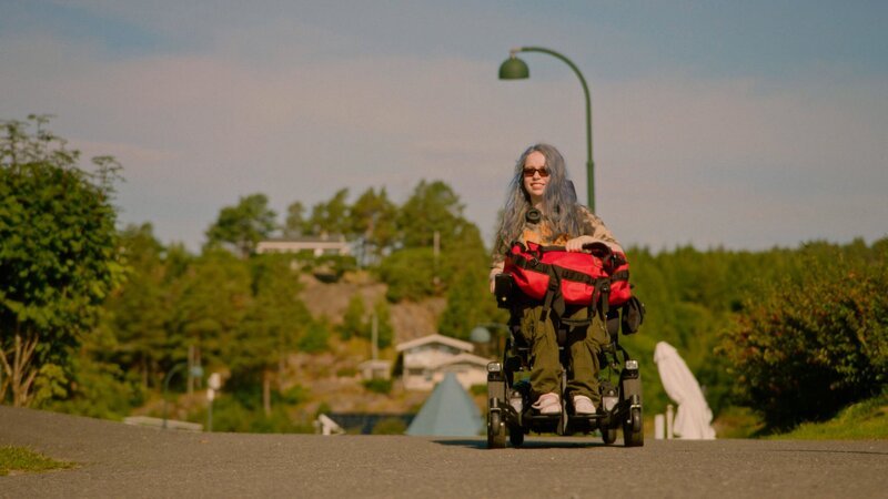 Kajsa Røstgård (Emmi). – Bild: ORF/​Beta Film/​NRK/​Annicken Aasheim/​Alvilde Naterstad